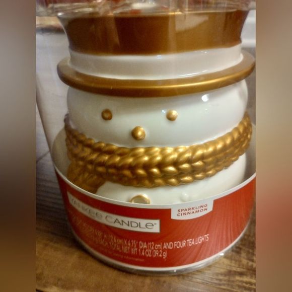 NEW Yankee Candle Luminary Holiday Snowman Tea Light Holder and 4 tea li… - Picture 3 of 10